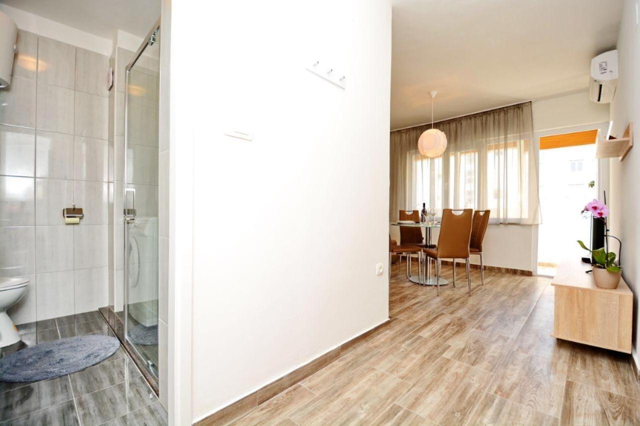 Apartment T&L 扎达尔 外观 照片